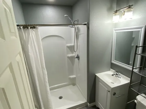 1564 Harrington Loop E, Sergeant Bluff, IA 51054