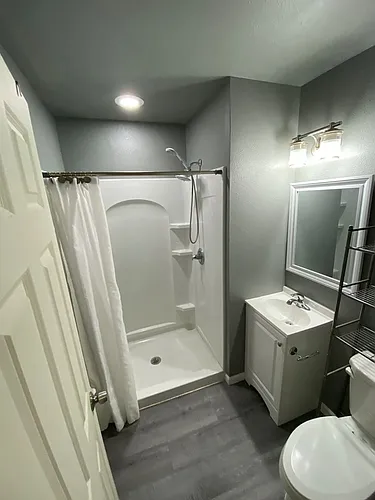 1564 Harrington Loop E Photo 1