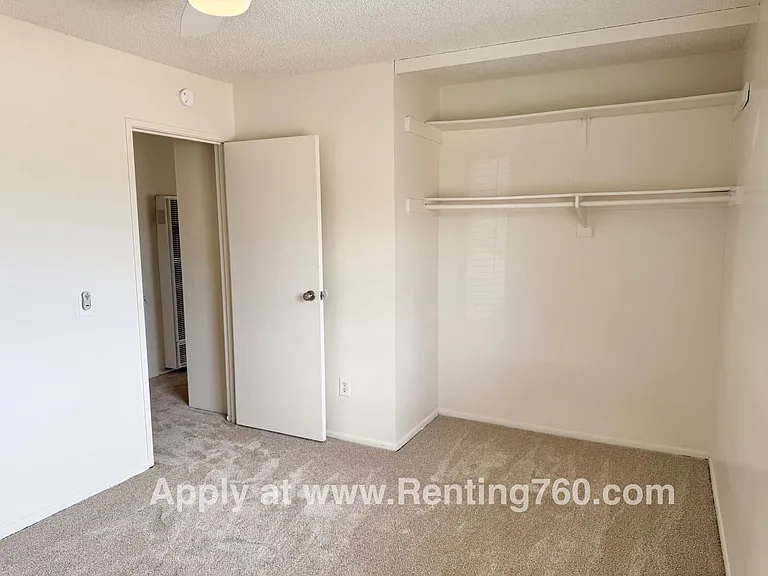 6348 Timothy Ave — Photo 15