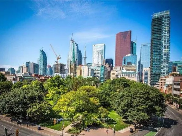 112 George St #S529, Toronto, ON M5A 2M5