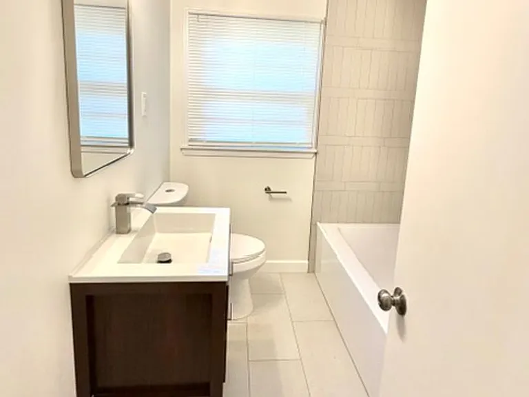 4499 E Dearing Rd — Photo 10