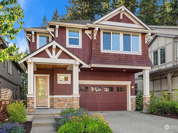 2nd image of 465 5th Avenue NE