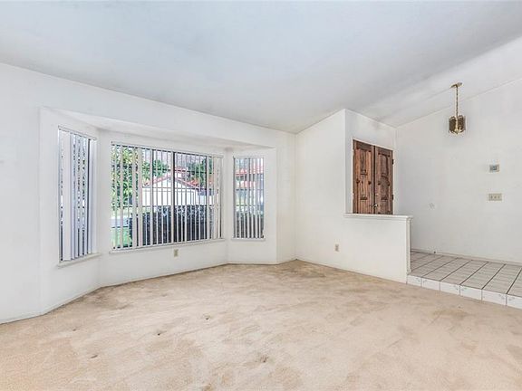 4th image of 24691 Candlenut Ct