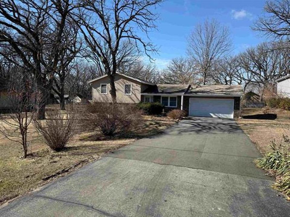 1st image of 11392 Edgemere Ter