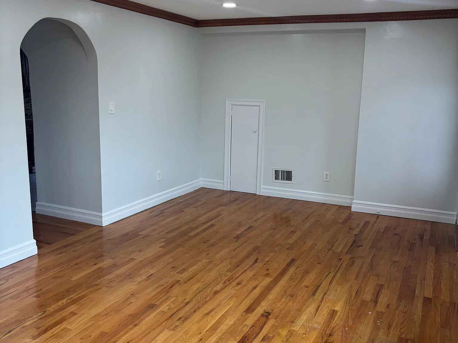1 bed, 500 sqft, $3,400 — Photo 4