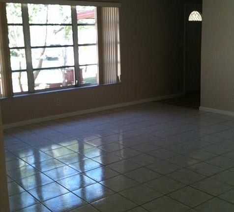 5th image of 3840 Tennessee Ave