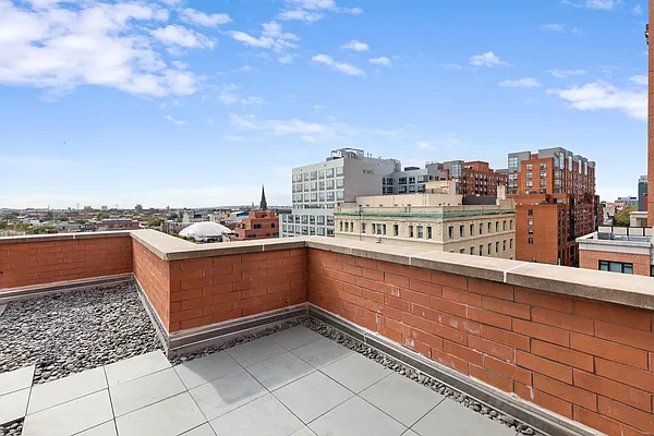 Rented by Compass | media 13