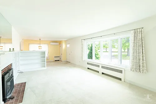 44 Westbrook St Photo 1