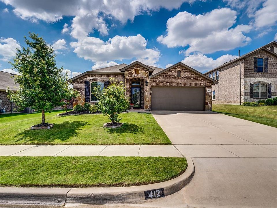 1st image of 412 Eureka Ct