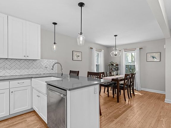 4th image of 3302 S Adams AVENUE