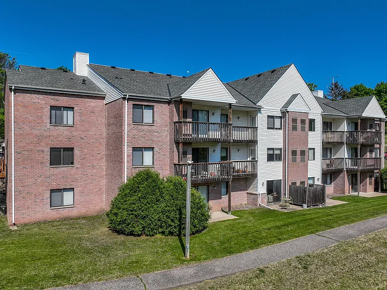 Olympic Ridge Apartments — Photo 49