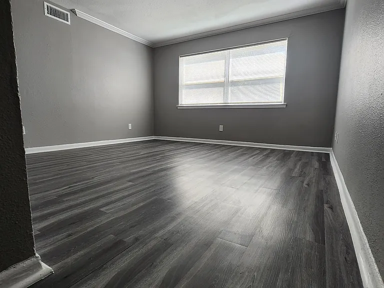 Living area from entry