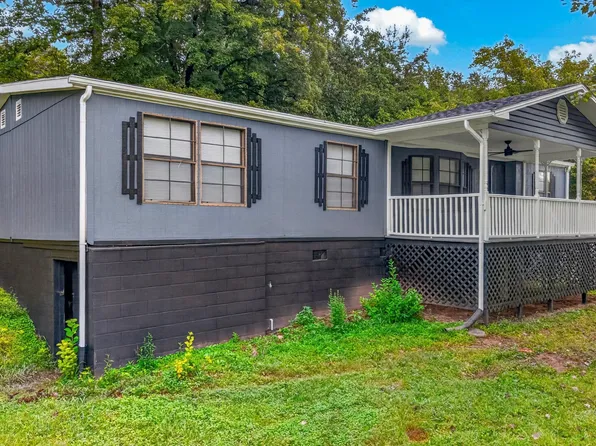4719 Bogard Rd, Cosby, TN 37722