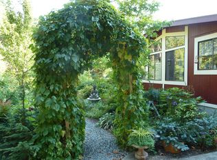 6902 NE West Port Madison Rd, Bainbridge Island, WA 98110