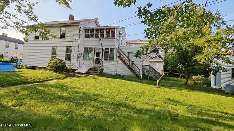 3rd image of 1502 7th Avenue