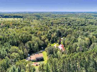 W10463 Leskovec Ln, Crivitz, WI 54114