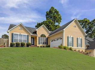 860 Hillary Ln, Lawrenceville, GA 30043