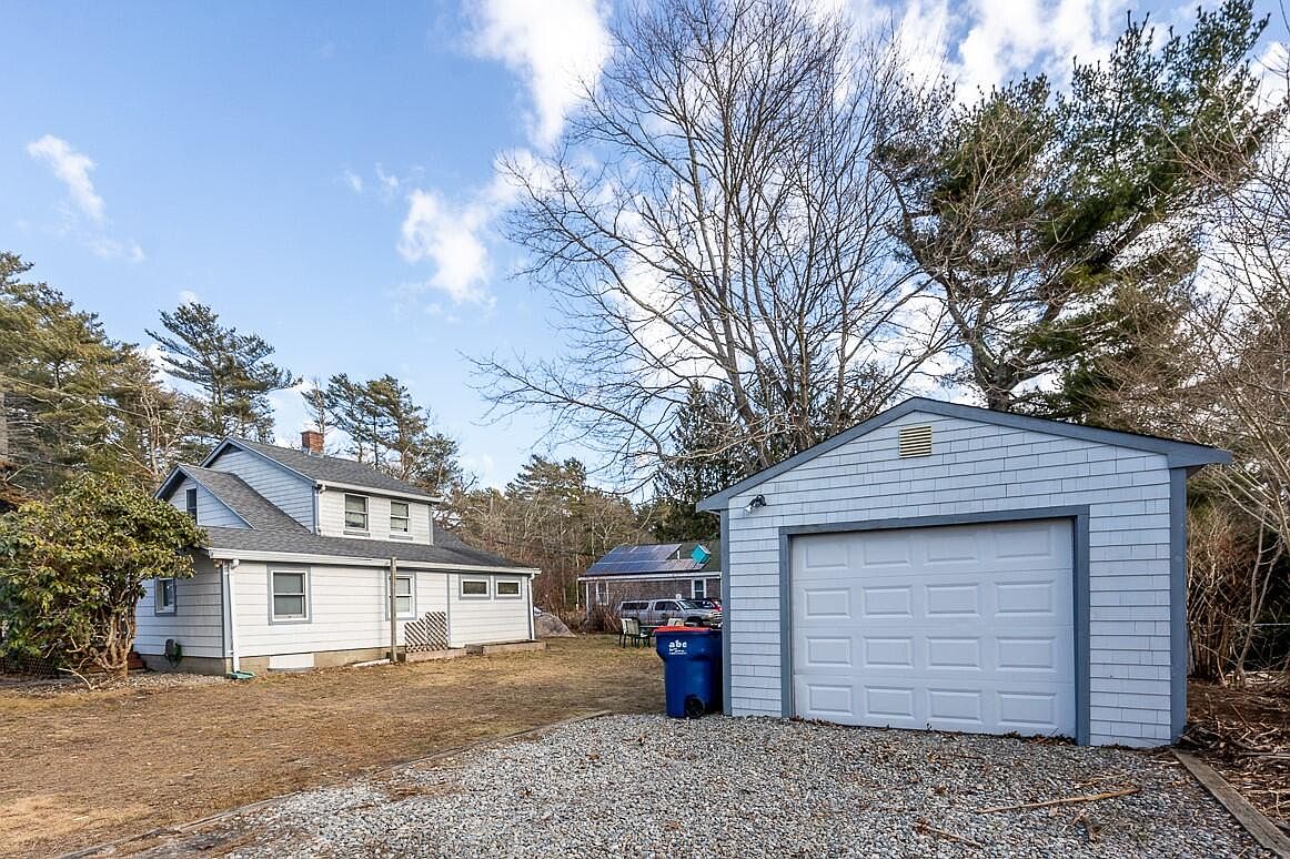 8 Parkwood Drive, Wareham, MA 02571 Zillow