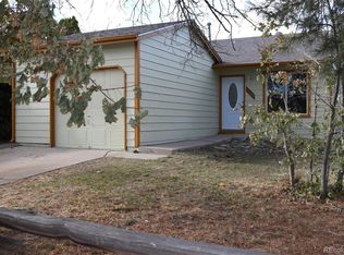 17463 E Temple Dr, Aurora, CO 80015
