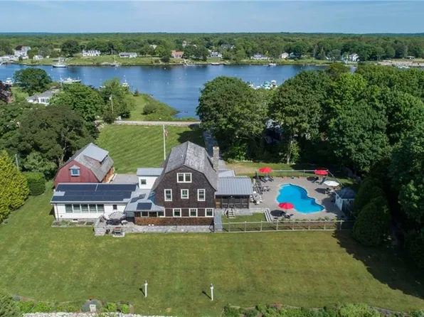 30 Avondale Rd, Westerly, RI 02891