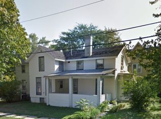 684 W Stephenson, Freeport, IL 61032