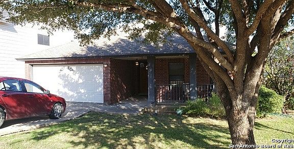 3rd image of 16152 Walnut Creek Dr