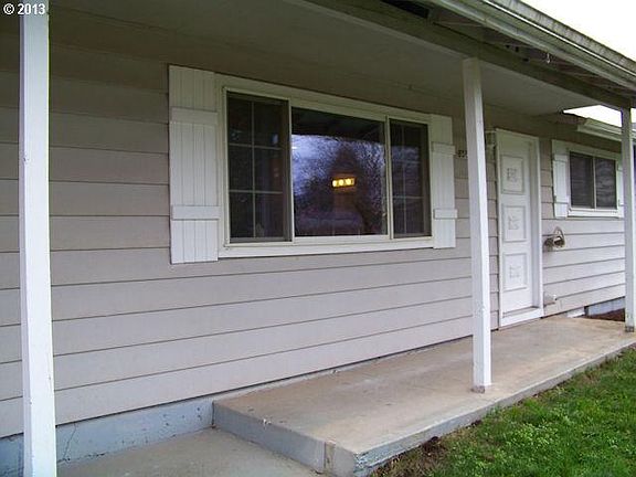 3rd image of 8505 NE 123rd Ave