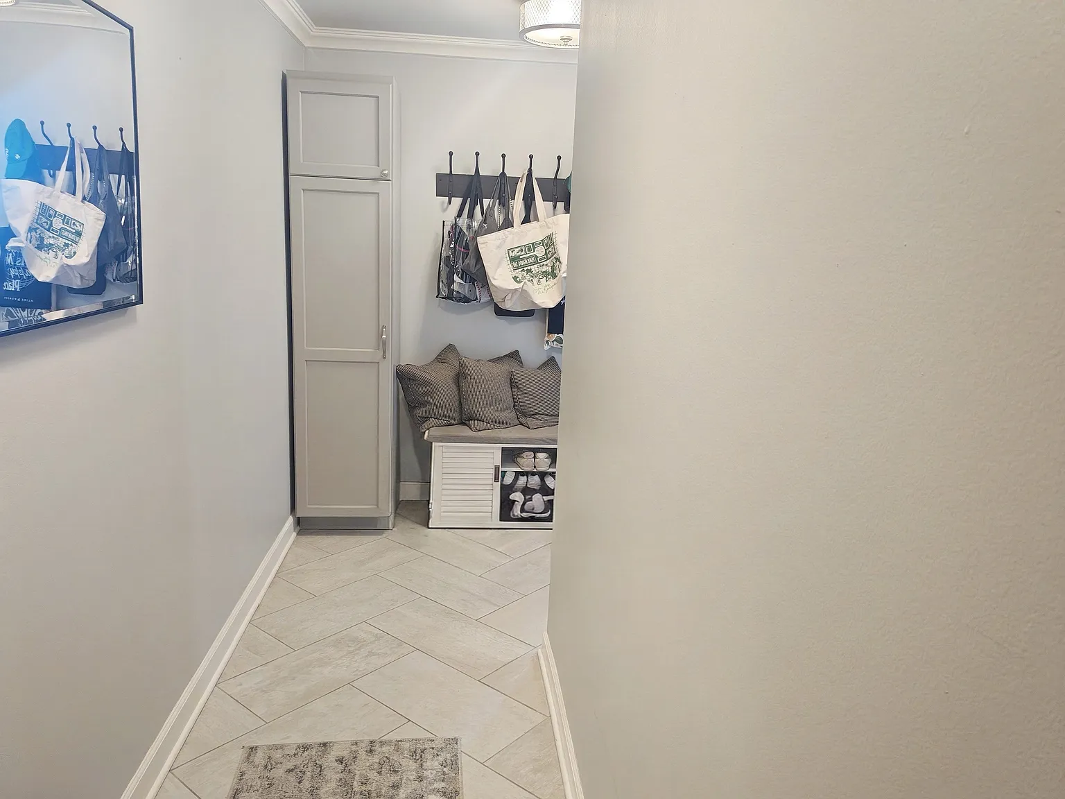 1 bed, $2,600 — Photo 4