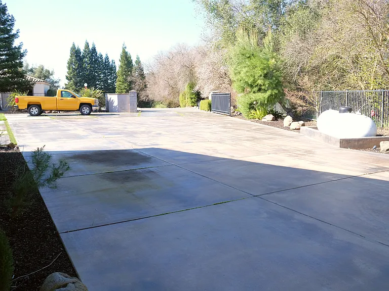 12509 Rodden Rd — Photo 24