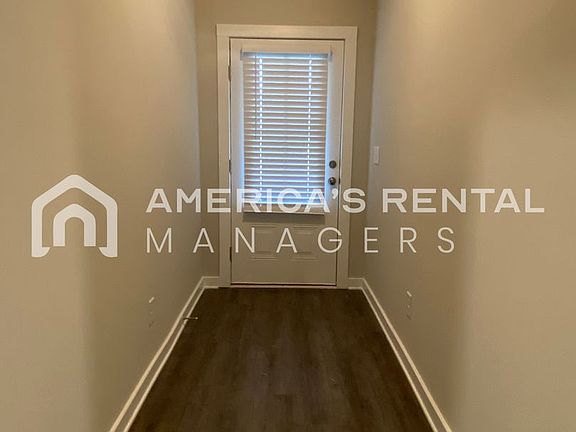 5th image of 510 Ridge View Cir