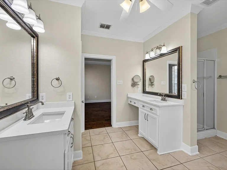14668 Blakehill Dr — Photo 89