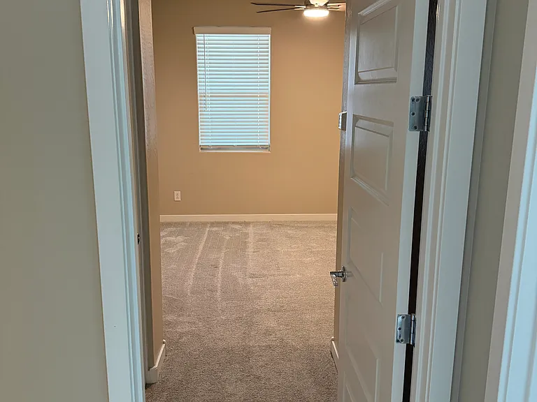 12329 W Wagon Wheel Dr — Photo 25