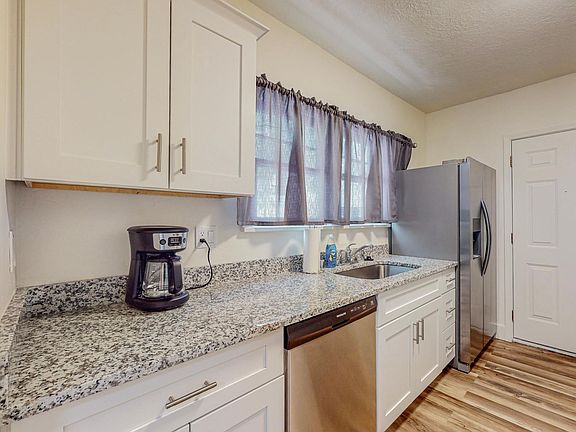 2nd image of 1401 Silver Ave SE #222