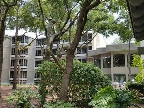 415 Ocean Creek Dr, Myrtle Beach, SC 29572