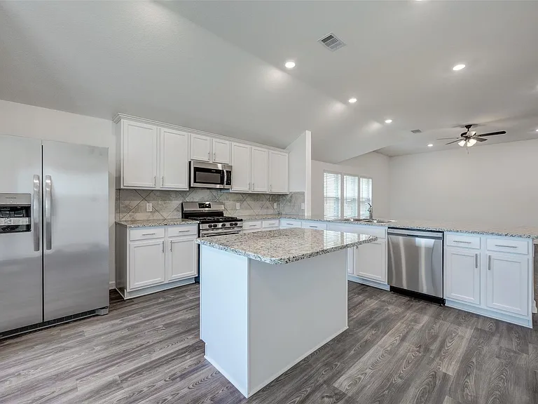 24338 Gold Cheyenne Way — Photo 27