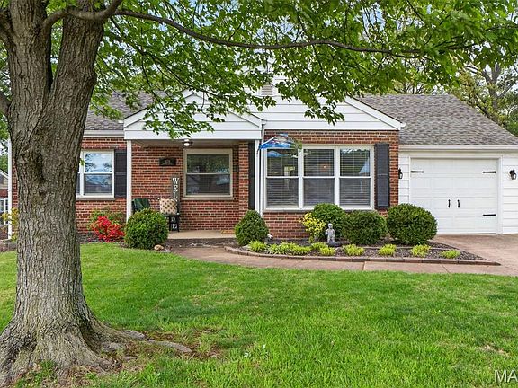 2nd image of 1439 Lanvale Dr