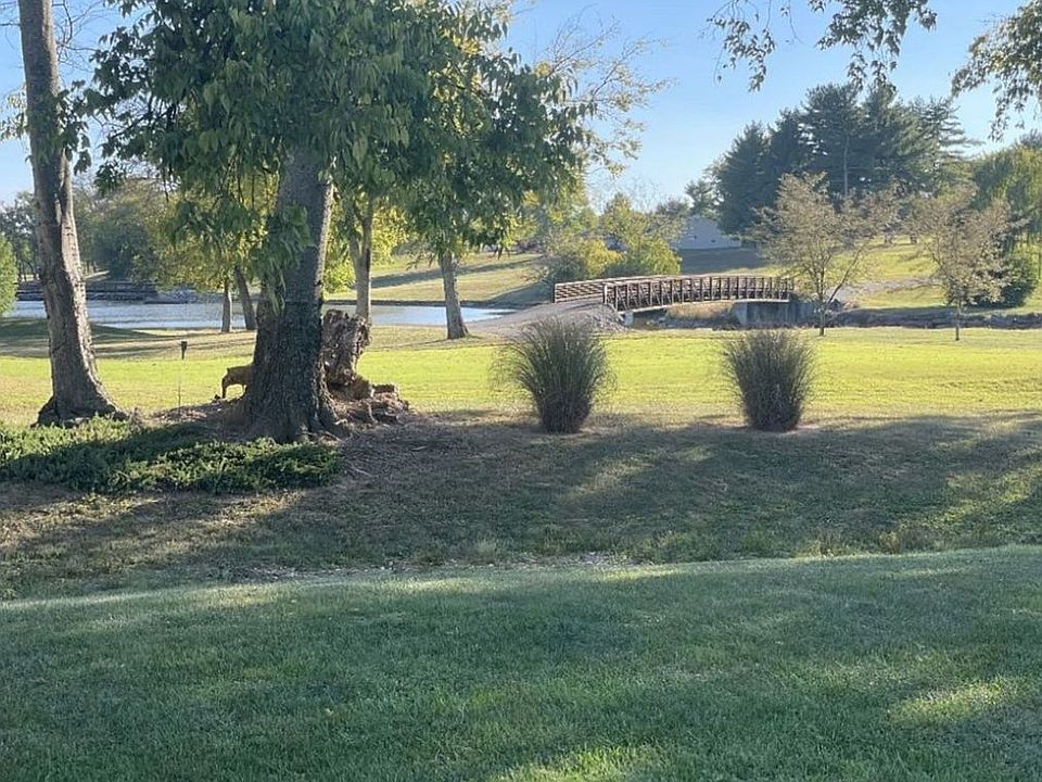 1st image of 1121 Pinehurst Dr