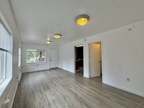 2nd image of 1962 Lemon Creek Rd #3