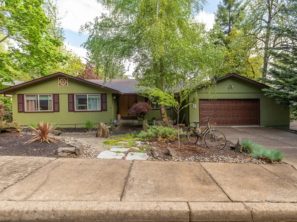 85 Marlboro Ln, Eugene, OR 97405