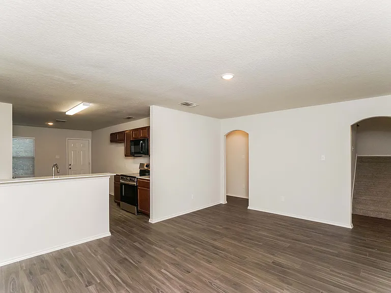 5926 Aspen Gdn — Photo 13
