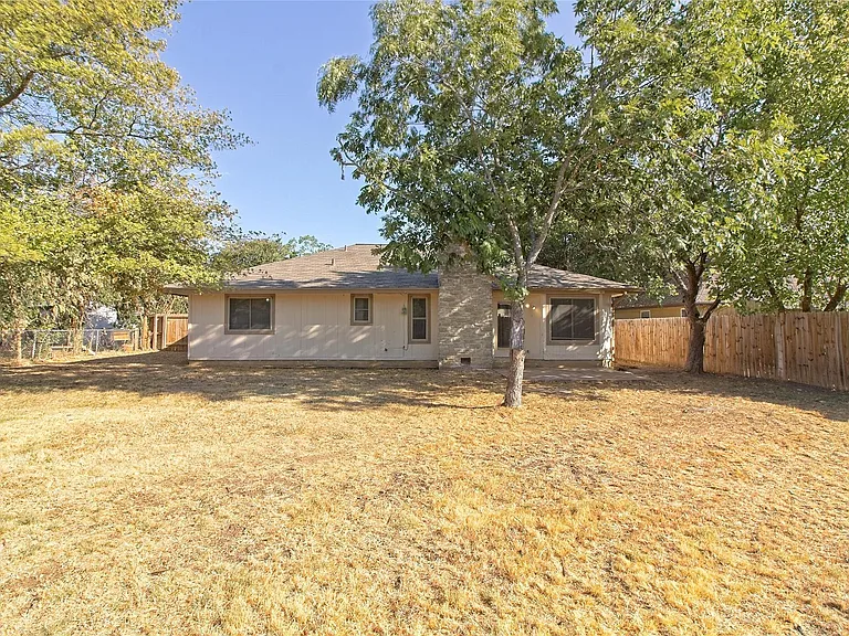 914 Garden Meadow Dr — Photo 24