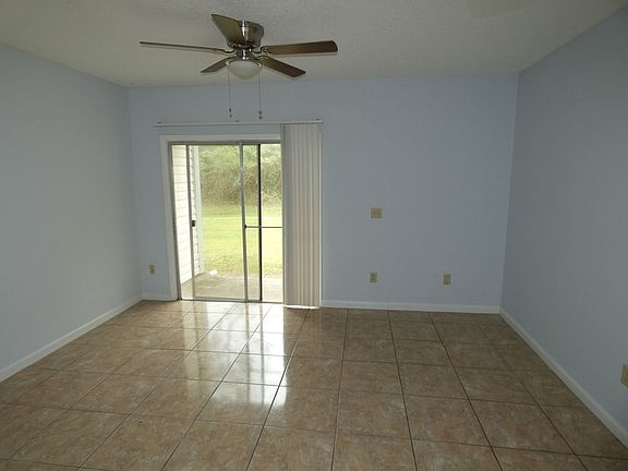 4th image of 12080 Mendel Dr