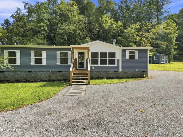 2327 Dripping Springs Rd, Seymour, TN 37865