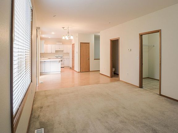 4th image of 10508 NE 113th Ave