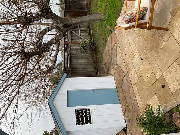 3rd image of 1175 Denver Dr