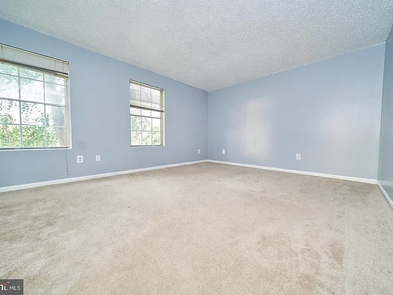 9250 Niki Pl #202 — Photo 6