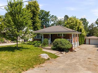 7 Vine St, Barrie, ON L4N 2B1