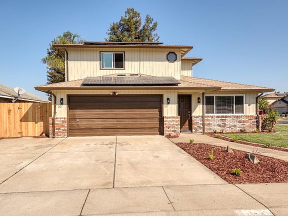 4th image of 1621 Davis St