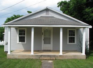 405 Middle St, New Castle, VA 24127