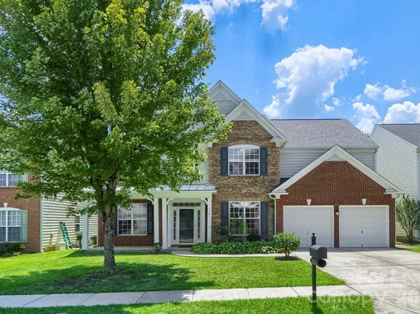 1907 Arbor Vista Dr, Charlotte, NC 28262